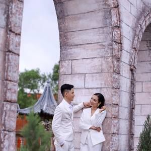 Meet your Posher, Thanh